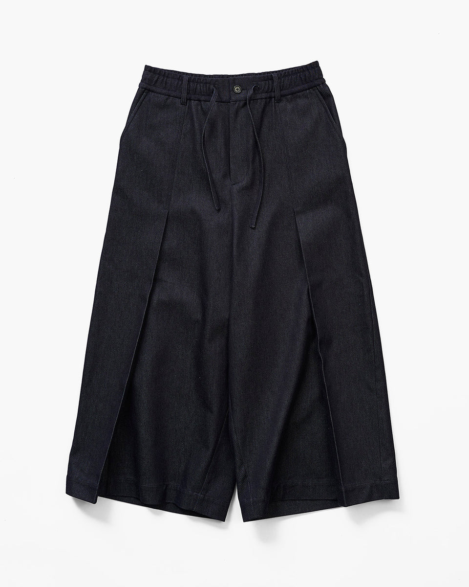 HAKAMA