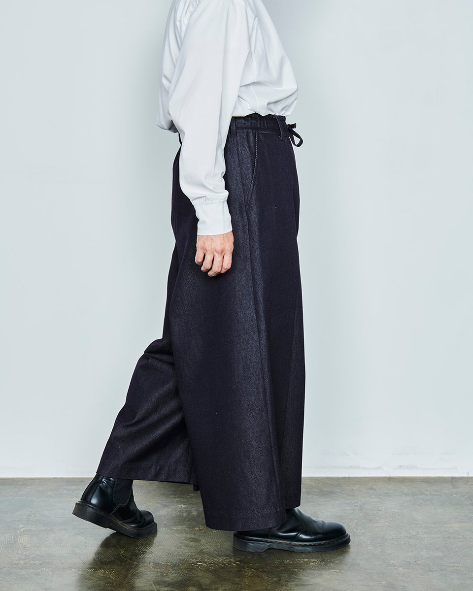 HAKAMA