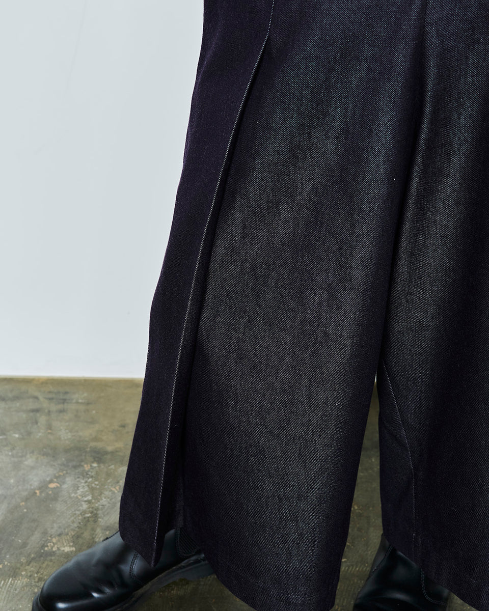 HAKAMA