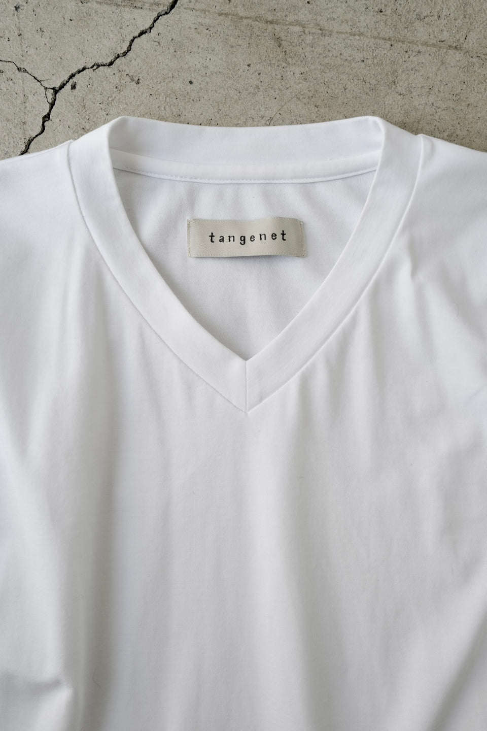 CHAMP  V-Neck T-Shirt