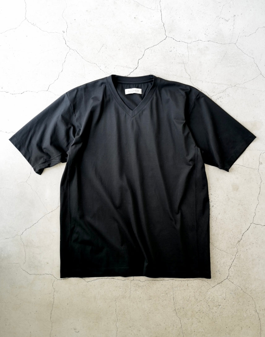 CHAMP  V-Neck T-Shirt
